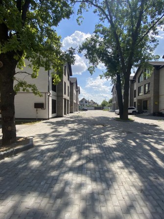 Продаж таунхауса Петропавлівська Борщагівка! - фото 1