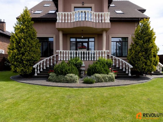 Без% Будинок 677 кв/м, Петропавлівська Борщагівка, вул. Житомирська 6 Петропавловская Борщаговка