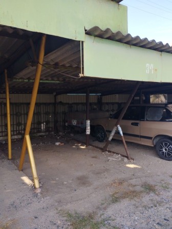 Продам место на стоянке по улице академика Павлова 164 - фото 1