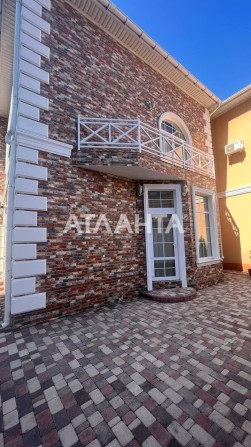 Дом с ремонтом на 13 ст. Б. Фонтана - фото 1