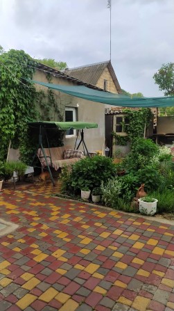 продам два дома на участке.Ленпоселок. - фото 1