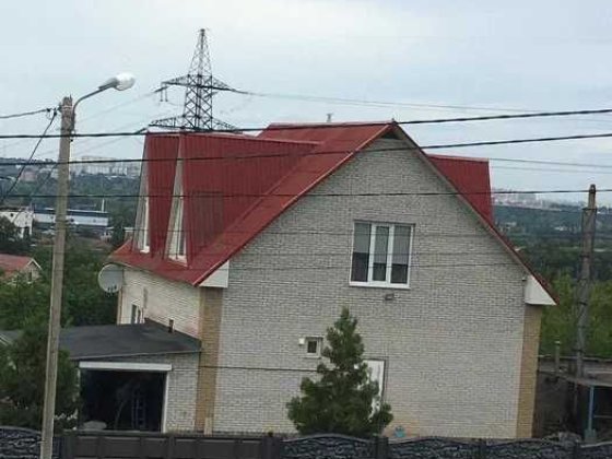 Продам 2х эт.дом ,10мин от Харькова,142 м2 ,жилое состояние(код5357) Харьков