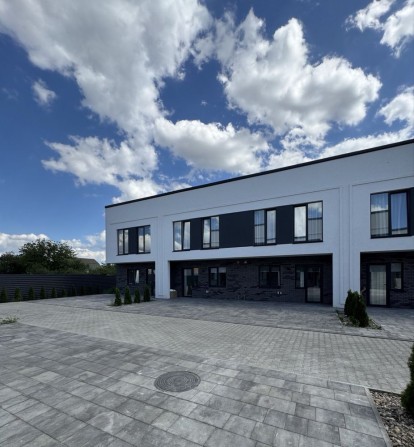 Таунхаус з ремонтом та технікою, газ! Петропавлівська Борщагівка - фото 1