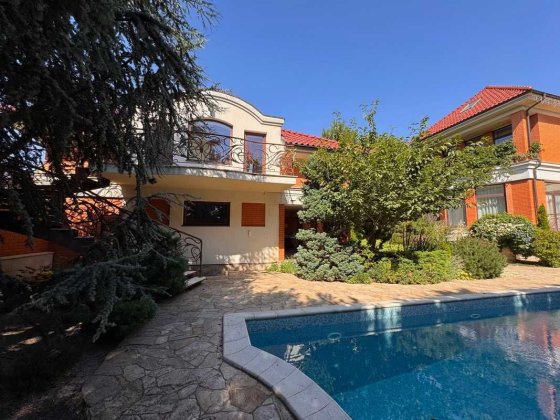 Отличный дом на 10 ст Б.Фонтана - ул Куприна Одесса