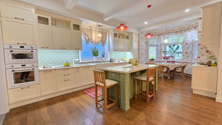 DC S4 Продам новый дом премиум класса центр Шатиловка - фото 1