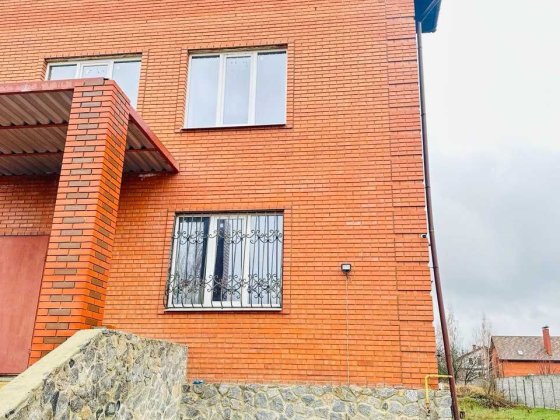 Продам Дом с полноценным жилым подвалом земля 15 сот Кулиничи Поле - 1 Харьков