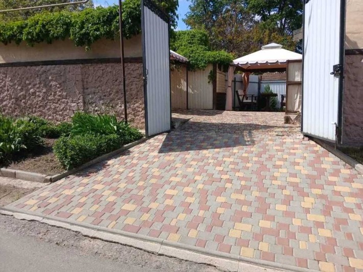 Продам дом с госактом на Золотом берегу у моря в Одессе на 16 фонтана. - фото 1