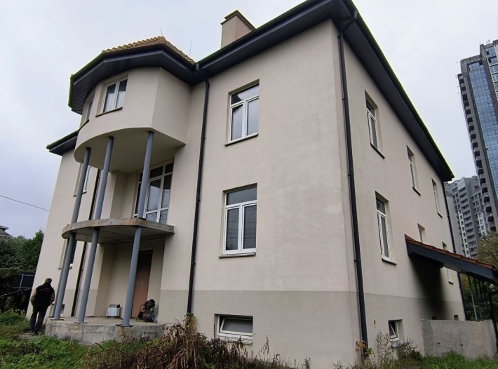 Продаж приміщення 840 кв.м. Фасад/Центр/м.Звіренецька - фото 1