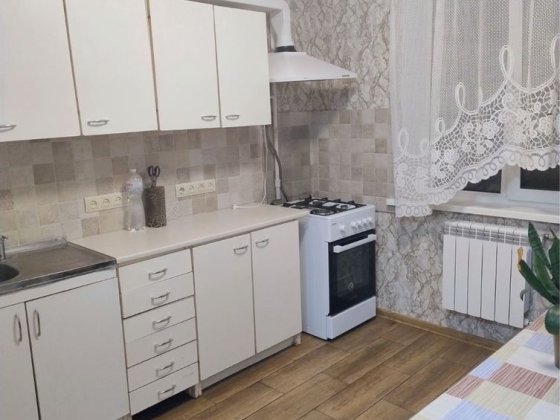 Оренда 2-к.кв з окремими кімнатами за ж/д р-н Промінь Великопромінська Борисполь