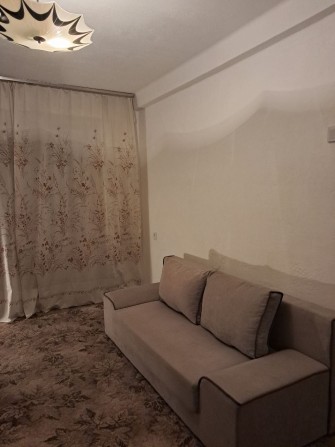 Оренда 1 кім. квартири по вул. Чорних Запорожців - фото 1