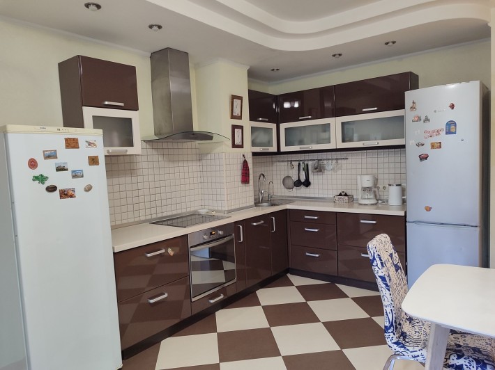 Здам велику однокімнатної квартиру в Вишневому - фото 1