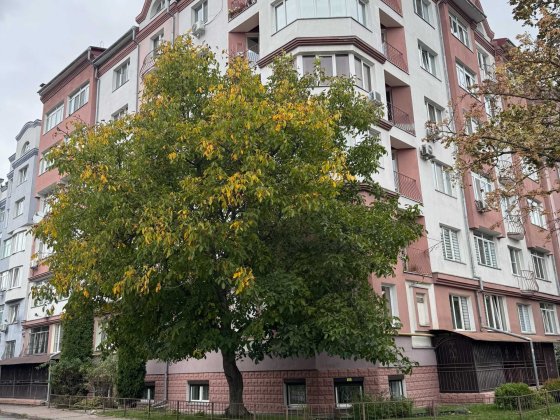 Оренда 2-кім. квартири, 2й поверх, по вул.Б.Хмельницького,51А Ивано-Франковск