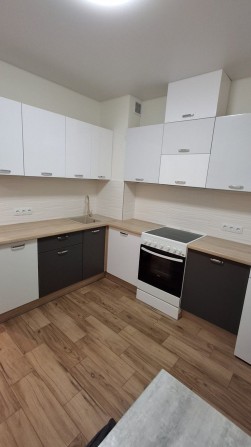 Оренда 2 кімн.в новобудові по вул. Петлюри 21 Б..Є  генератор. - фото 1