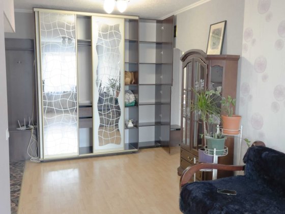 здаю трикімнатну квартиру Вишневое