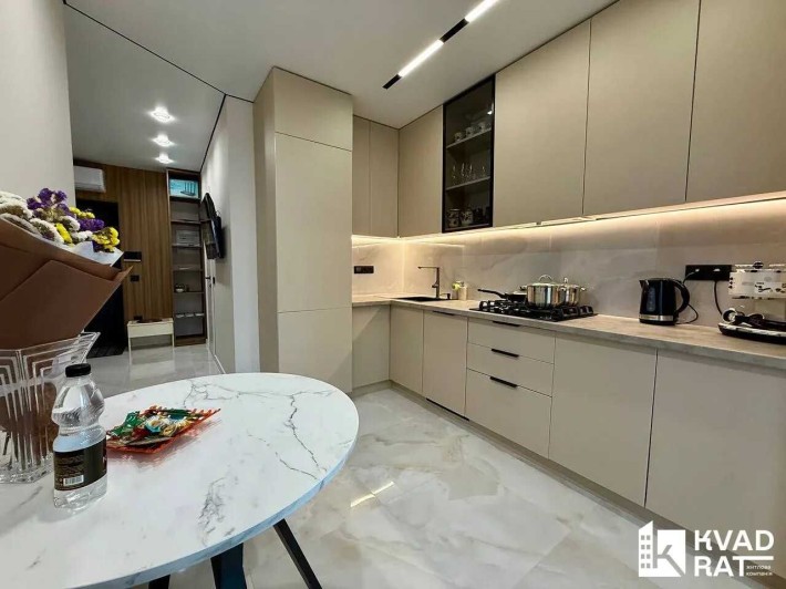 ЖК Family Plaza Оренда 1 кім укомплектованої квартири - фото 1