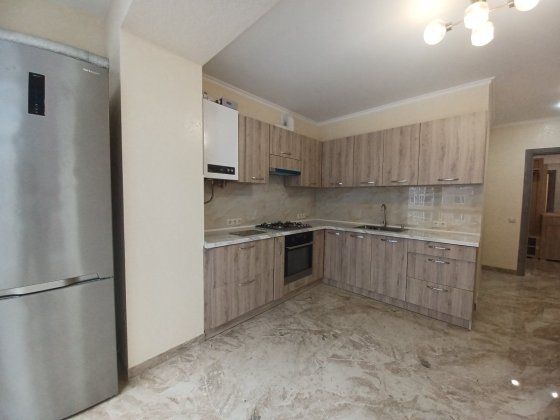 Здається 2х км в центральній частині!!! Ивано-Франковск