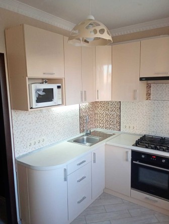 Здам гарну 2к.квартиру центр міста вул.Ч.Запоріжців,68, вільна! - фото 1