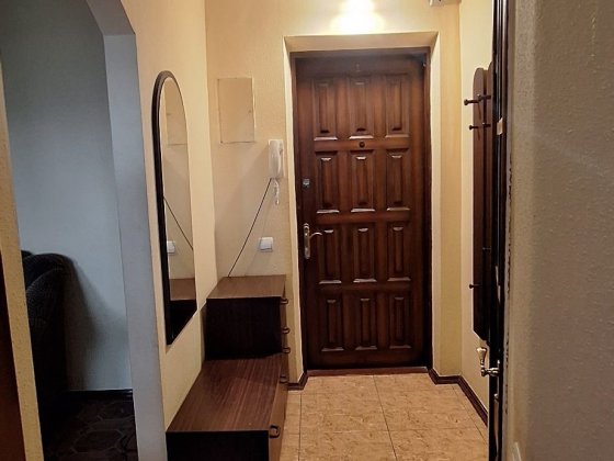 Здам 2 кім. квартиру на тривалий термін . Борисполь