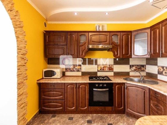 Оренда 2к квартири з меблями і технікою в чудовому районі по вул Стуса Івано-Франківськ