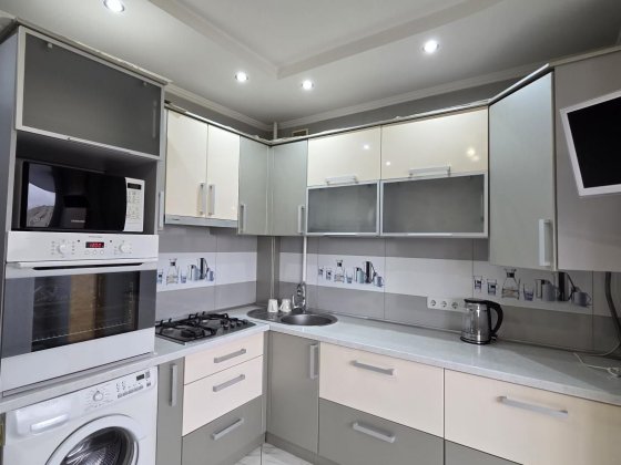 Оренда 1.5 кімнатної квартири в новобудові в районі Велеса! Івано-Франківськ