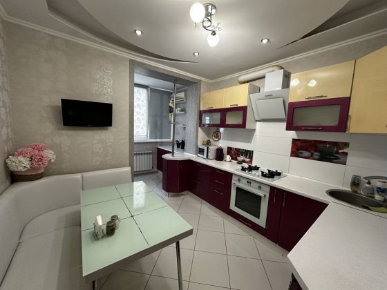 Здам в центрі 2 кімнатну квартиру Ивано-Франковск