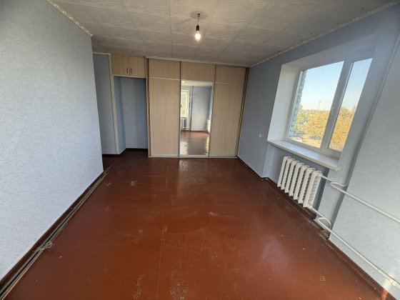 Здам  на довго  .2 кім на Петрівці