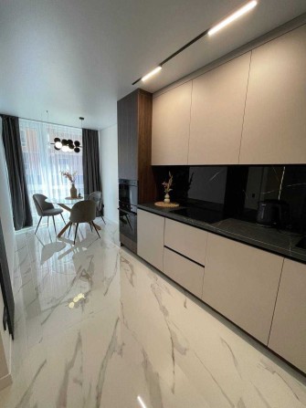 Оренда сучасної 1 кім. квартири неподалік міського озера - фото 1