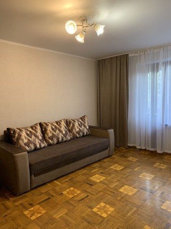 Здам 1-кімн.кв. по вул. Небесна Сотня, р-н маг. Жовтий Аероплан, центр - фото 1