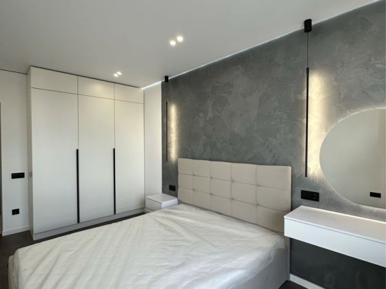 Оренда ЦЕНТР  Фемелі плаза 2 кімн нова перша здача Ивано-Франковск