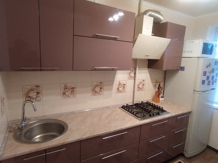 Центр міста, Купріна,площа Визволення. - фото 1