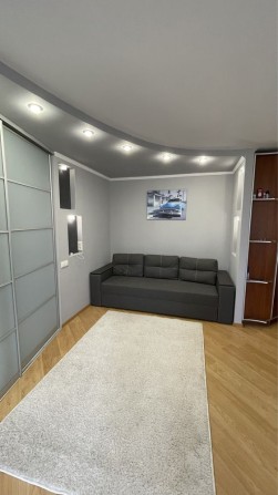 Здам в оренду квартиру Центр Площа перемоги - фото 1