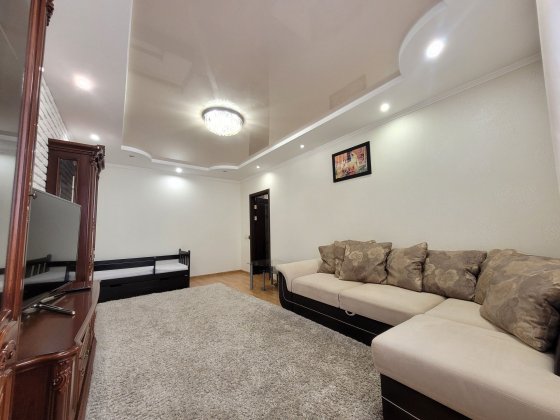 2к.ЖК "ОБЕРІГ", 8/10ц,71м2! Авт.оп.рем.меб.тех.400уо + кп!( +- 16.700г