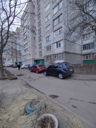 ОРЕНДА 4х кімнатної квартири на масиві Незалежності - фото 1