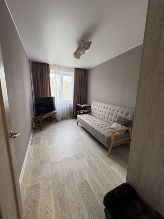 2х комнатня  Юбилейная Содружества - фото 1