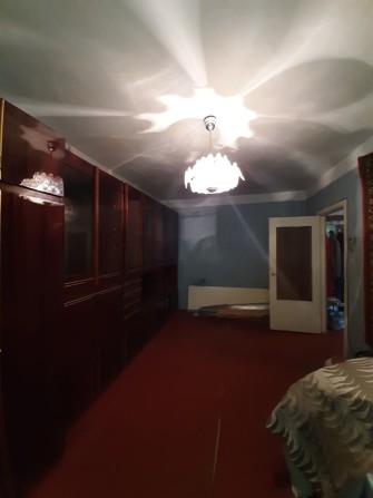 Власник. Дешево 2-х кім. квартира - фото 1