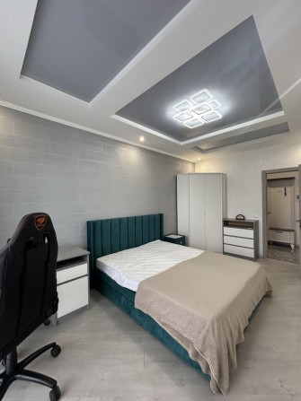 Здаю 1 кімнатну квартиру біля парку - фото 1