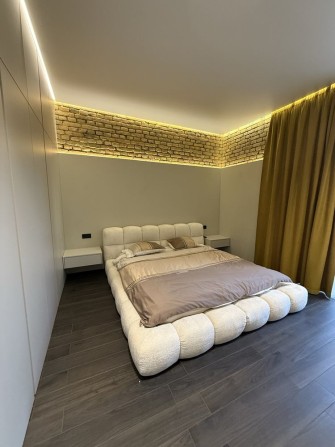 Оренда євродвійки  в центрі міста Волі - фото 1