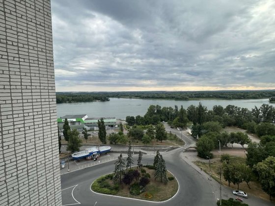 Сдам 2-ух комн с видом на Днепр.Центр Кременчук