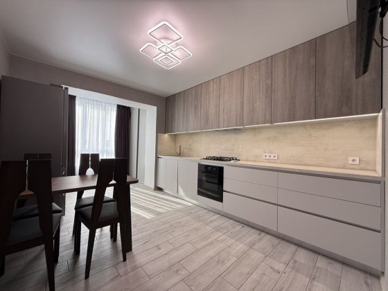 Оренда 2-кімнатної в Новобудові, Центр, 65м2 Кременчук