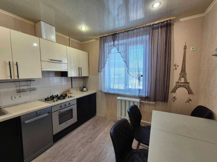 Здаю гарну квартиру з паркомісцем на Східному-2 - фото 1