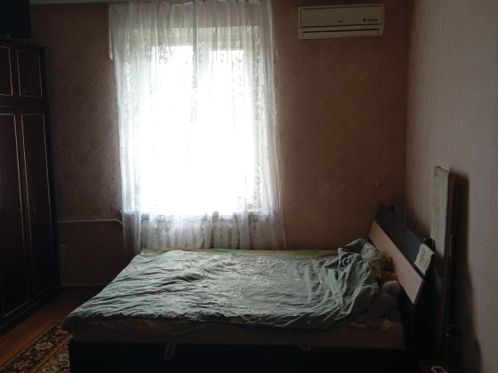 Здам 2-х  кімнатну квартиру по Лермонтова Кривий Ріг