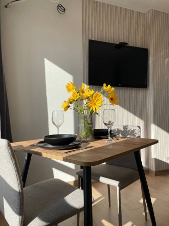 Світла квартира з сучасному ЖК,закрита територія, 7 хв до Києва - фото 1