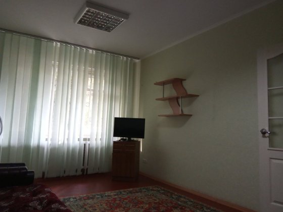 Сдам 1 ком.квартиру на м-не Солнечный Кривой Рог