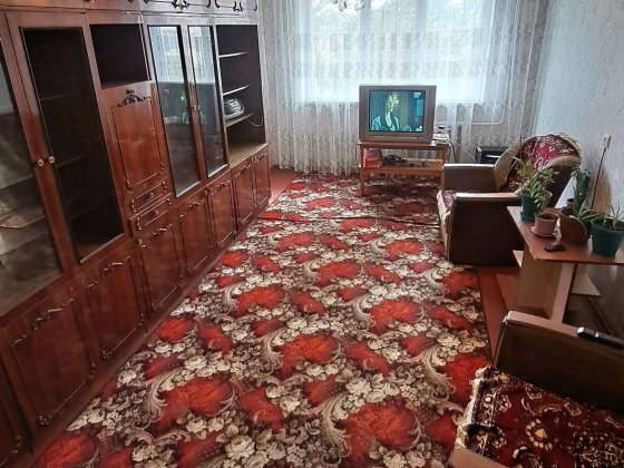 Оренда 3х кімнатної 4/9,вул.Співдружності Кривой Рог