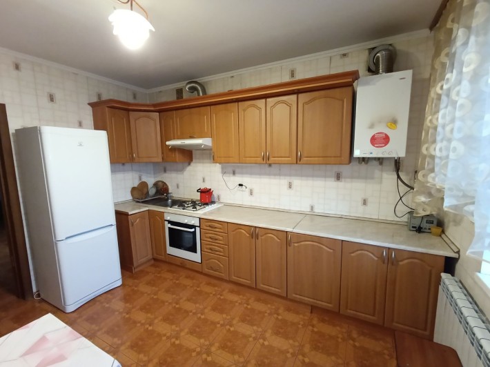 Сдам 1-ком квартиру г. Ирпень ул. Троицкая ЦЕНТР, с детьми ДА, этаж 2 - фото 1