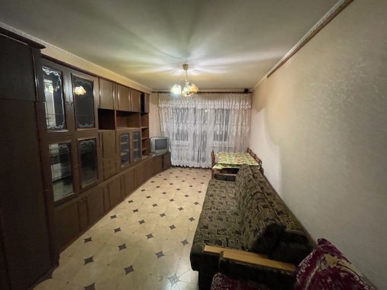 Сдам 1 комнатную на 44 квартале Покровский район Кривой Рог