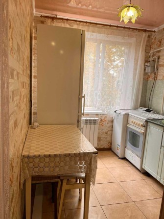 Оренда 1 кімнатної квартири Космонавтів б.37 - фото 1