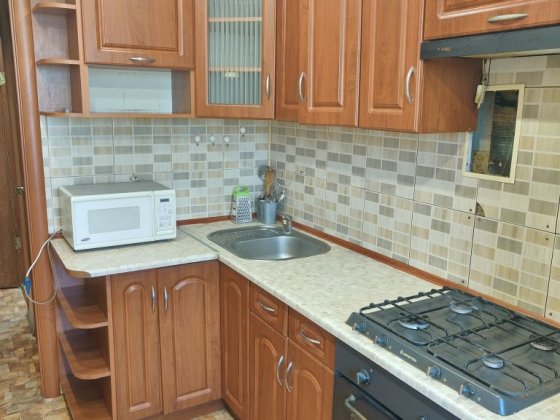 Сдам 2-х комнатную квартиру     2-я детская больница (1000 мелочей Кривий Ріг