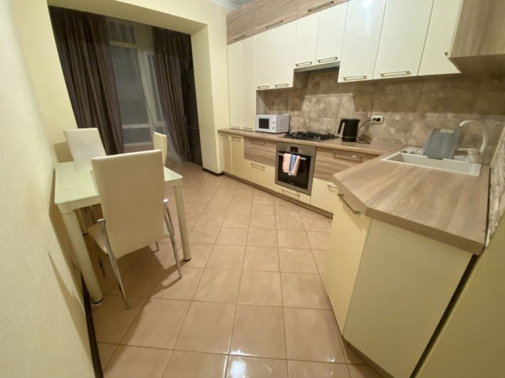 Оренда 1 кімнатної квартири, вул. Побутова (Велмарт) - фото 1