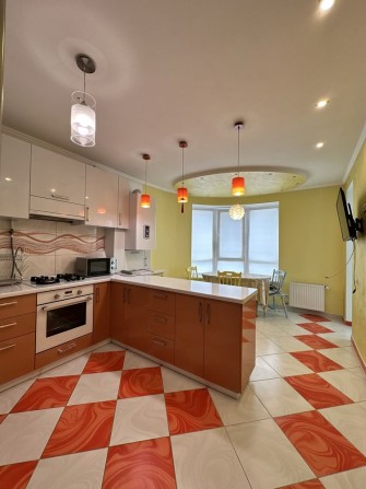 Оренда 2ох рівнева біля озера - фото 1